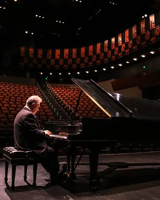Jeffrey Siegel